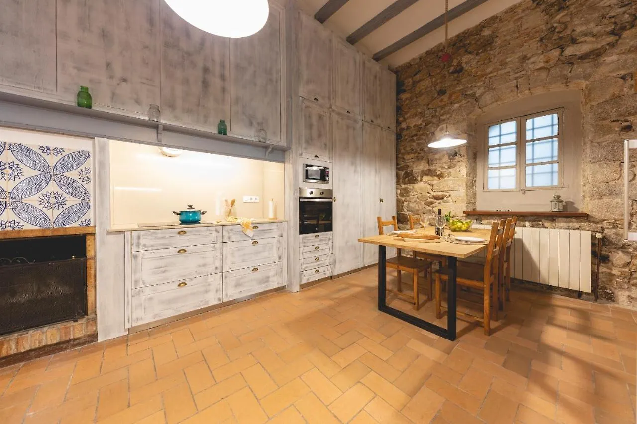 Bravissimo Placa Del Vi, Authentic Historic Apartment Girona Spain